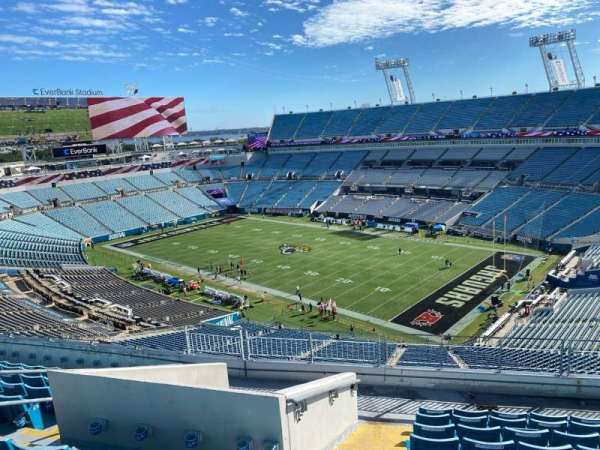 EverBank Stadium, section: 403, row: l, seat: 12