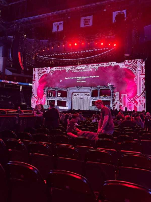 Grand Casino Arena, section: Right, row: 25, seat: 8