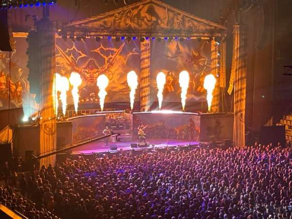SAP Arena, section: 414, row: 1, seat: 3