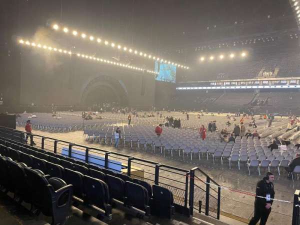Paris La Défense Arena, section: 105, row: 10, seat: 23