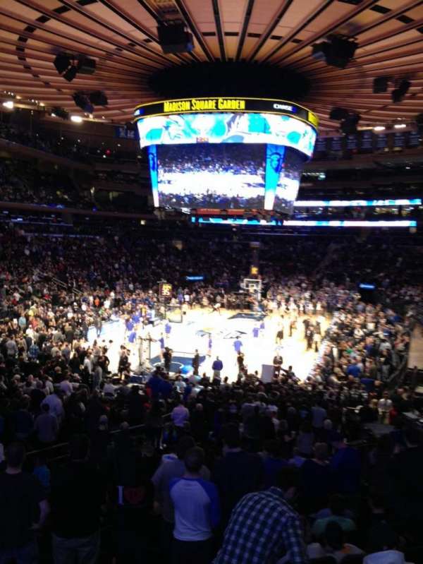 Madison Square Garden, section: 113, row: 17, seat: 10