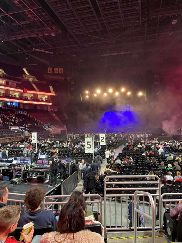 Chase Center, section: 109, row: 5, seat: 1
