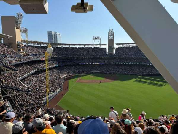 Petco Park, section: 231, row: 25, seat: 9