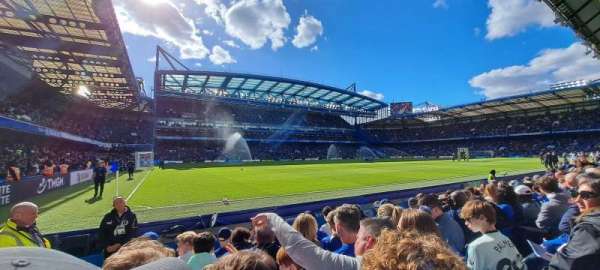 Stamford Bridge, section: East Stand Lower 4, row: H, seat: 1