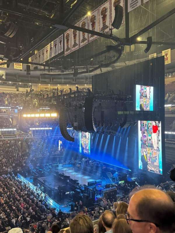 United Center, section: 234, row: 7, seat: 12