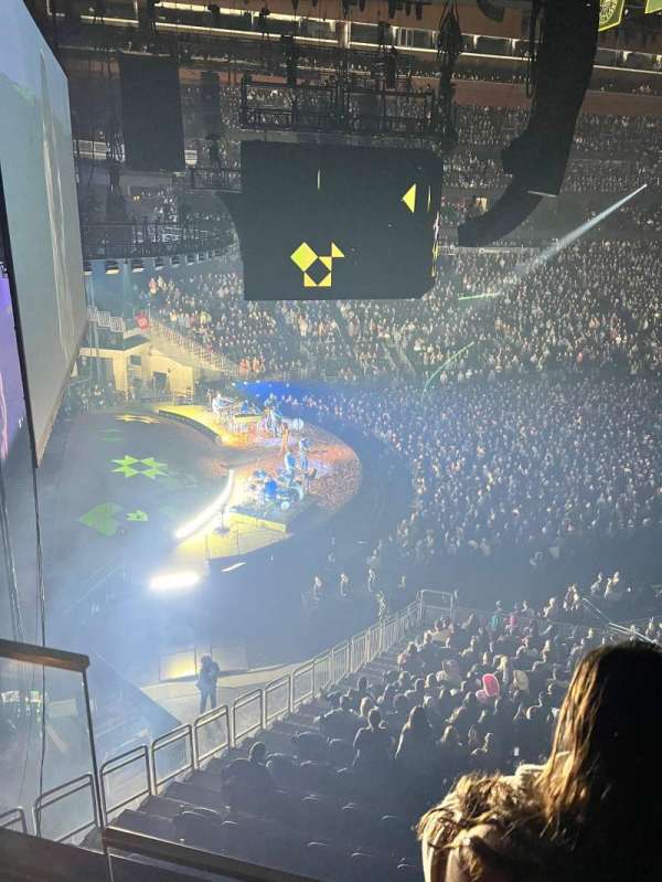 Climate Pledge Arena, section: Suite 118, row: B, seat: 1