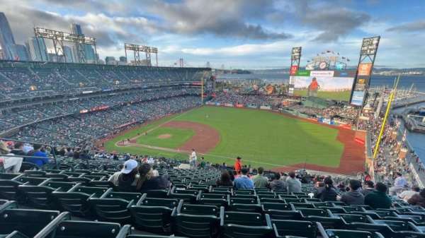 Oracle Park, section: VR304, row: 14, seat: 16