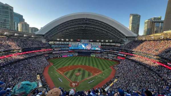 Rogers Centre, section: 523, row: 16, seat: 13