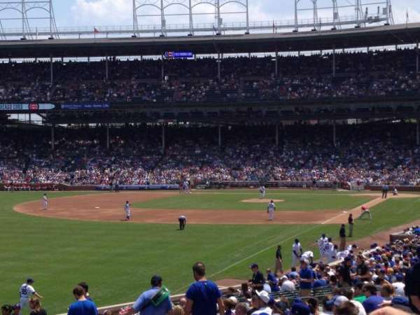 Wrigley Field, section: 203, row: 5, seat: 11