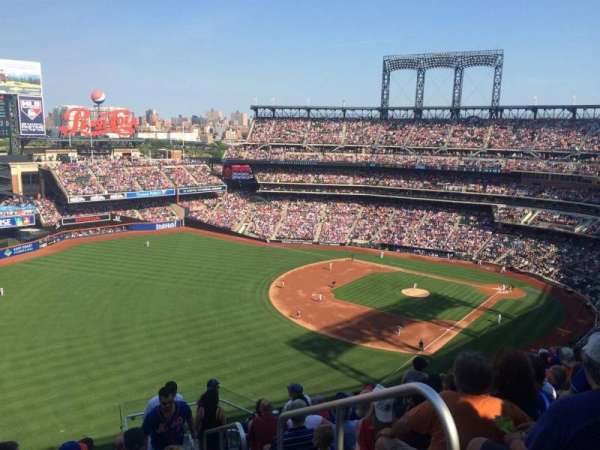 Citi Field, section: 528, row: 10, seat: 2
