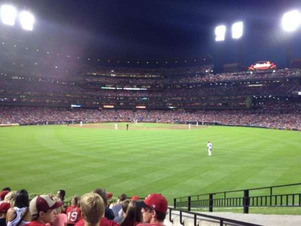 Busch Stadium, section: 101, row: 12, seat: 17