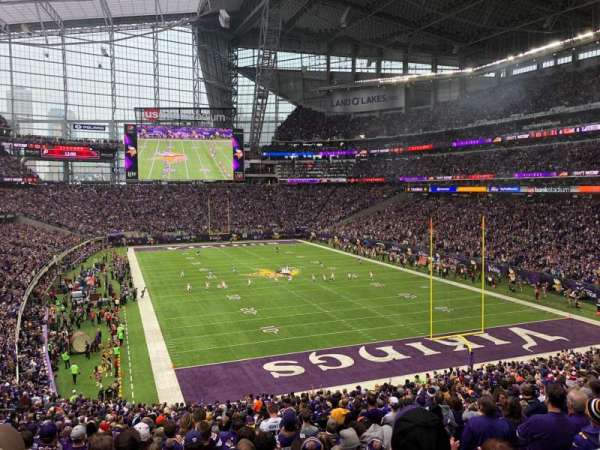U.S. Bank Stadium, section: 122, row: 37, seat: 5