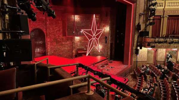 Barrymore Theatre, section: Box L, row: B, seat: 3