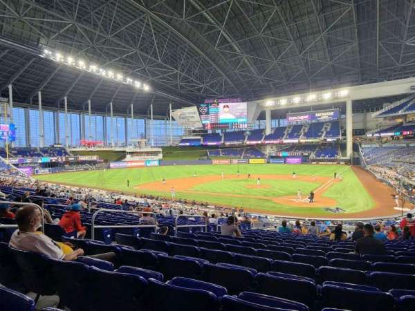 LoanDepot Park, section: 17, row: 18, seat: 11