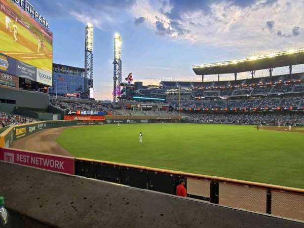 Truist Park, section: 144, row: 9, seat: 15