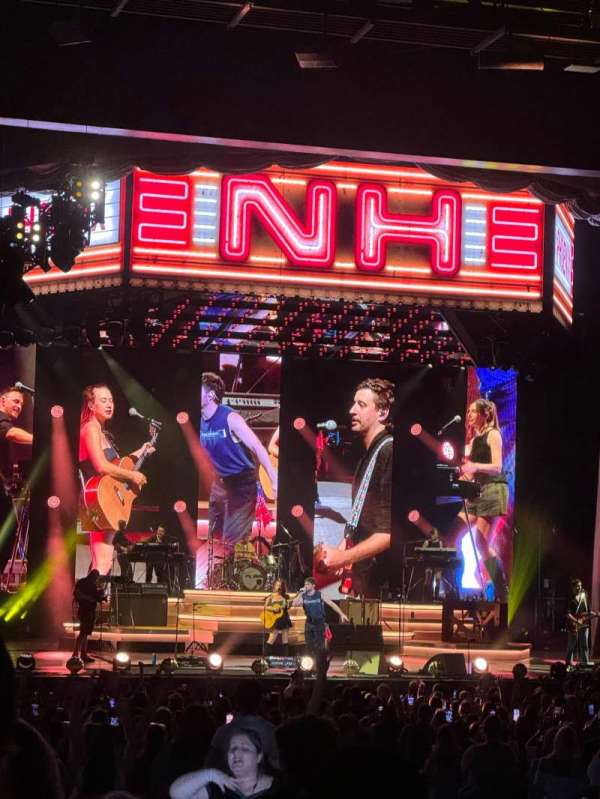 Talking Stick Resort Amphitheatre, section: 204, row: DD, seat: 3