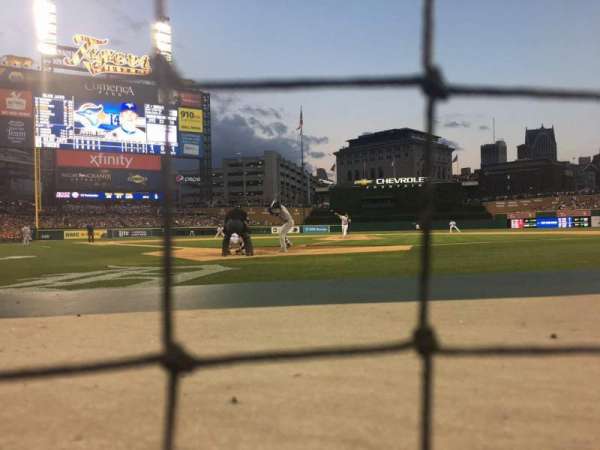 Comerica Park, section: 125, row: 1, seat: 10
