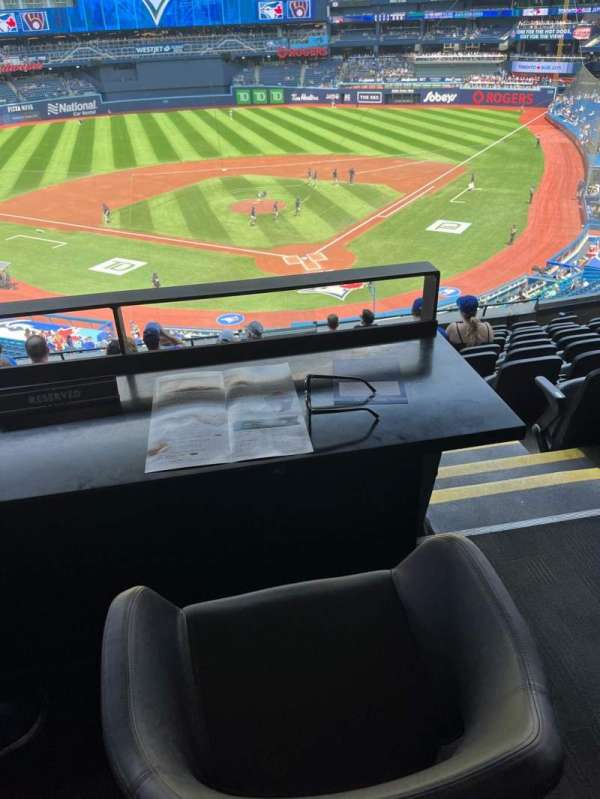 Rogers Centre, section: 225B, row: 10, seat: 4