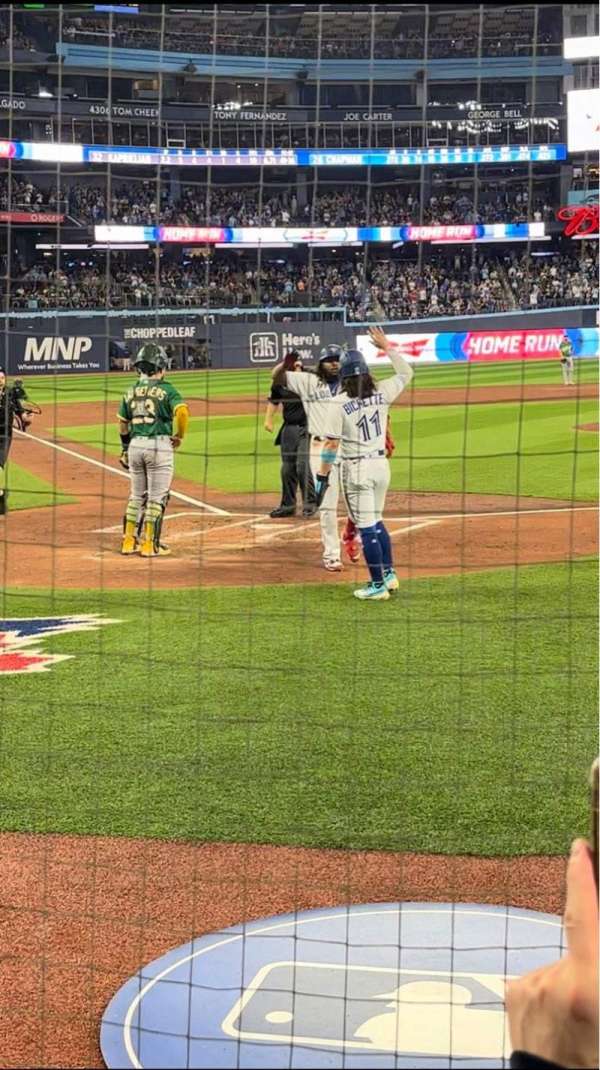 Rogers Centre, section: 120R, row: 2, seat: 1