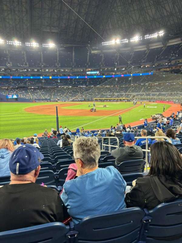 Rogers Centre, section: 138, row: 28, seat: 5