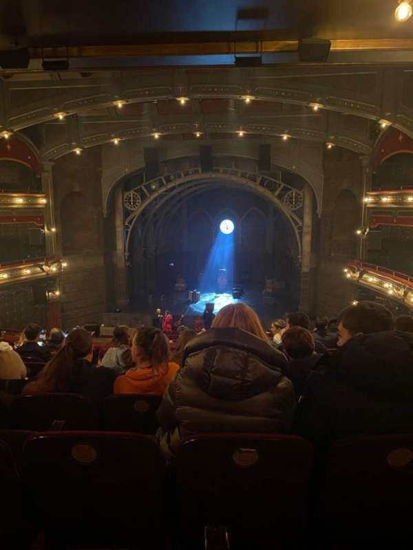 Lyric Theatre, section: Dress Circle C, row: J, seat: 121