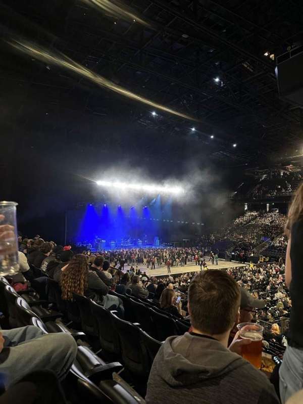 CFG Bank Arena, section: 120, row: Q, seat: 7