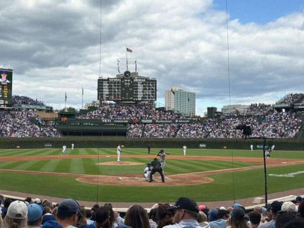 Wrigley Field, section: 18, row: 15, seat: 13