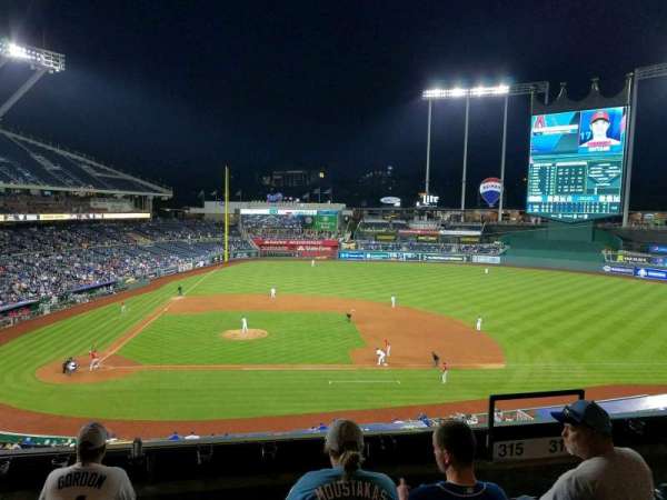 Kauffman Stadium, section: 315, row: E, seat: 6