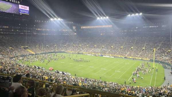 Lambeau Field, section: 409, row: 4, seat: 1