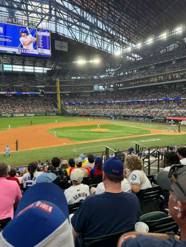 Globe Life Field, section: 7, row: 16, seat: 10