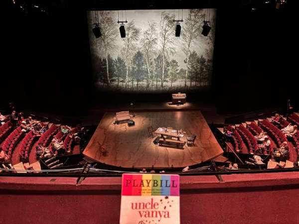 Vivian Beaumont Theater, section: Loge C, row: B, seat: 308