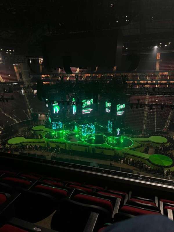 Toyota Center, section: 408, row: 5, seat: 4
