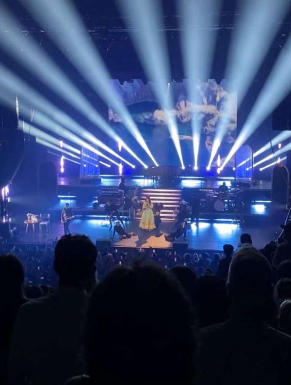 L'Olympia, section: Balcon, row: 19, seat: 36