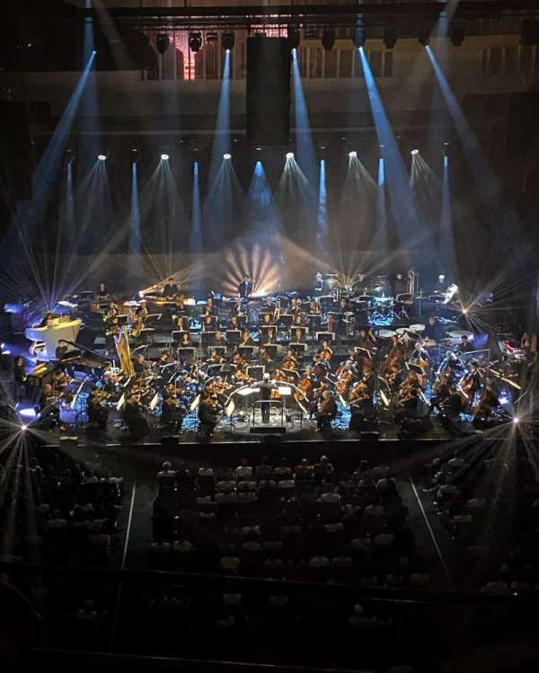 Philharmonie de Paris, section: 2E Balcon, row: 5C, seat: C3