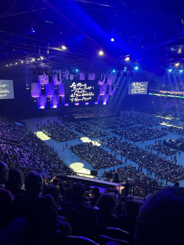 Paris La Défense Arena, section: 408, row: 56, seat: 8