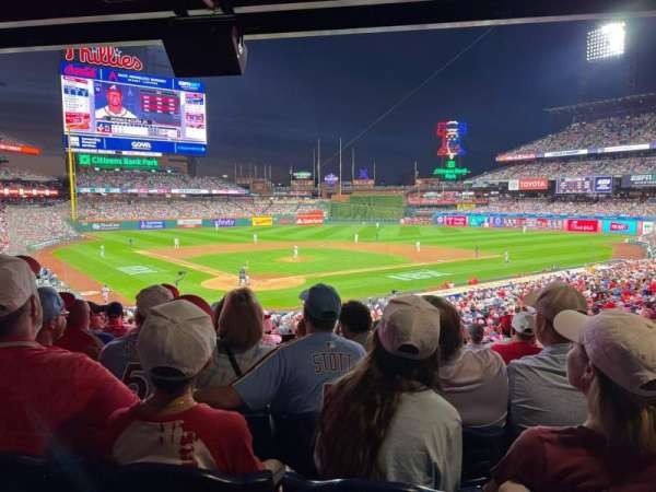 Citizens Bank Park, section: 122, row: 34, seat: 11