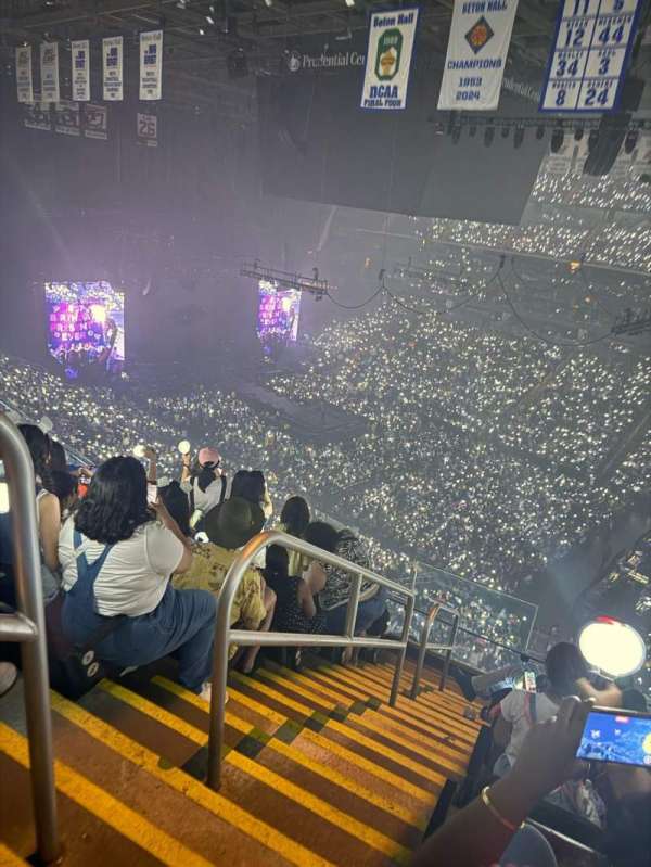 Prudential Center, section: 132, row: 7, seat: 17