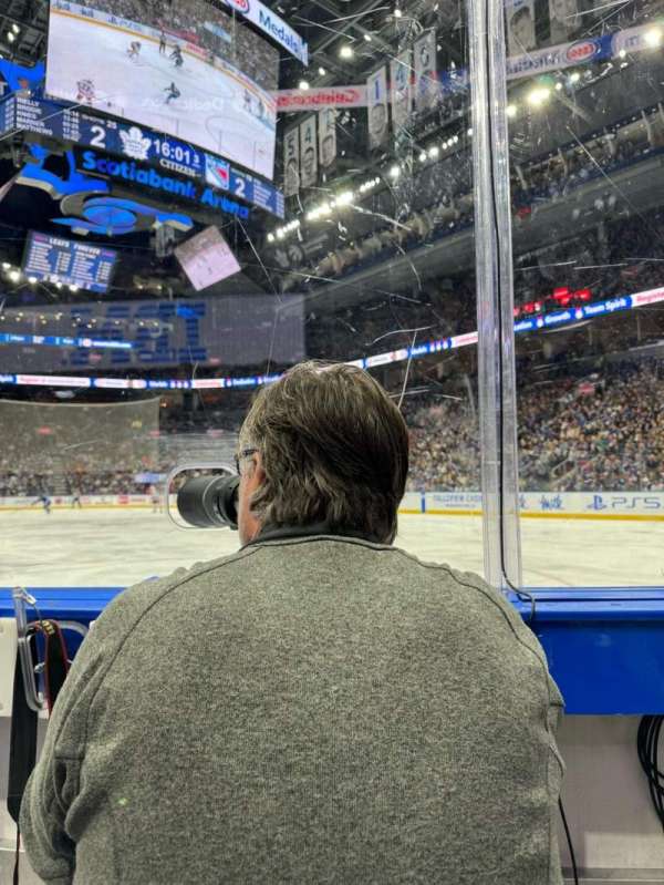 Scotiabank Arena, section: 115, row: 4, seat: 2