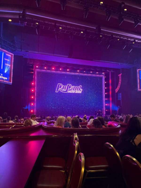 Flamingo Showroom, section: BTH44A, row: 44, seat: 4