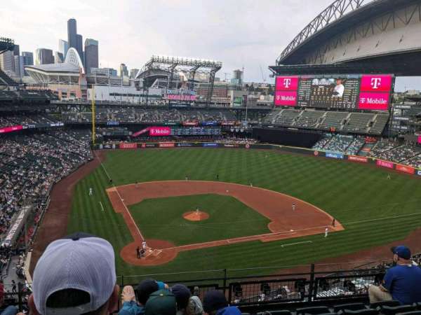 T-Mobile Park, section: 327, row: 5, seat: 14