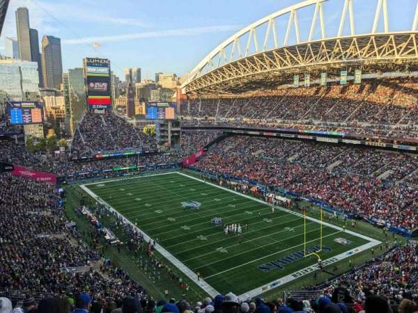 Lumen Field, section: 327, row: V, seat: 9