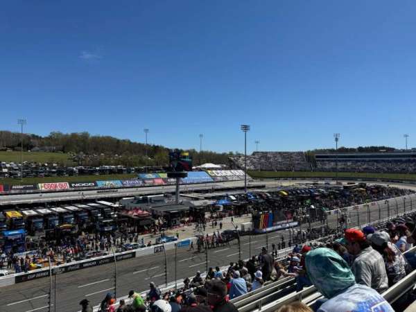 Martinsville Speedway, section: Richard Petty Tower E, row: 31, seat: 24