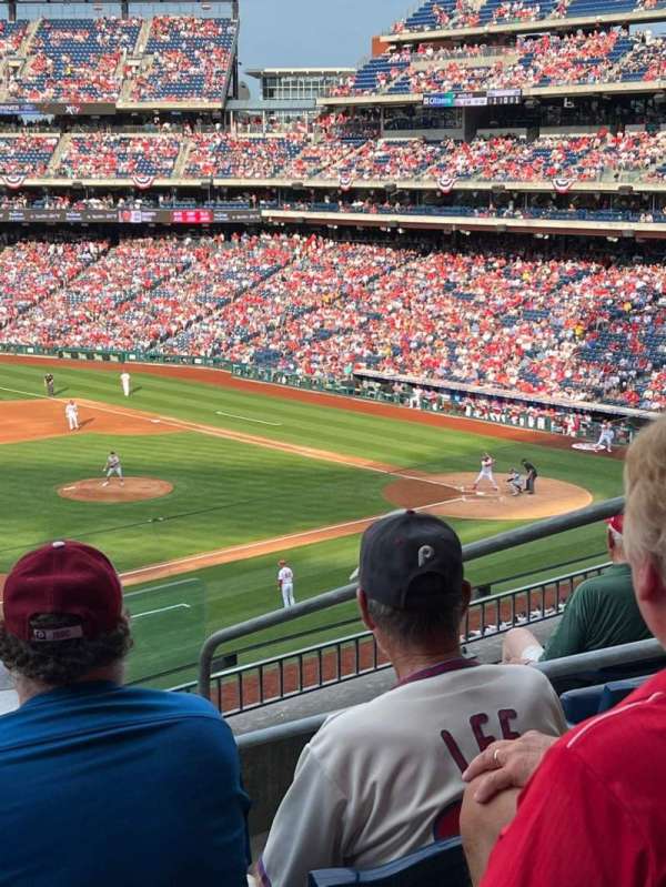 Citizens Bank Park, section: 231, row: 5, seat: 5