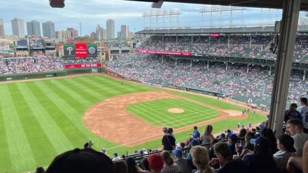 Wrigley Field, section: 408L, row: 6, seat: 12