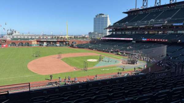 Oracle Park, section: 224, row: G, seat: 16