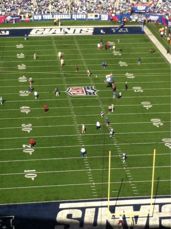 MetLife Stadium, section: 325, row: 18, seat: 21