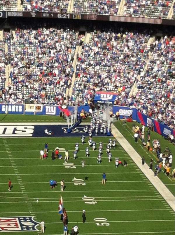 MetLife Stadium, section: 325, row: 18, seat: 21