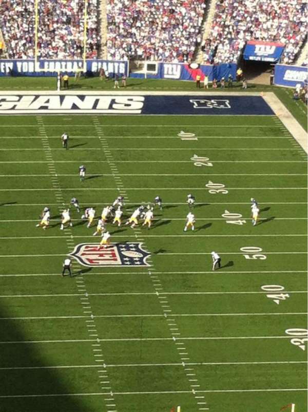 MetLife Stadium, section: 327, row: 21, seat: 18