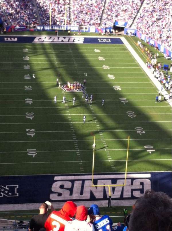 MetLife Stadium, section: 327, row: 21, seat: 18