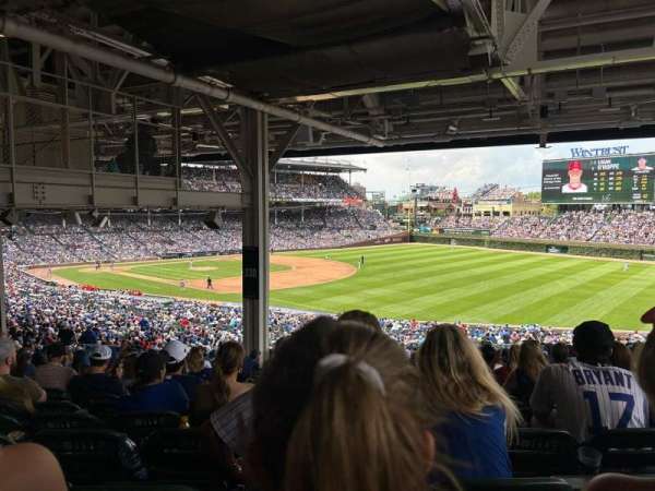 Wrigley Field, section: 230, row: 25, seat: 9